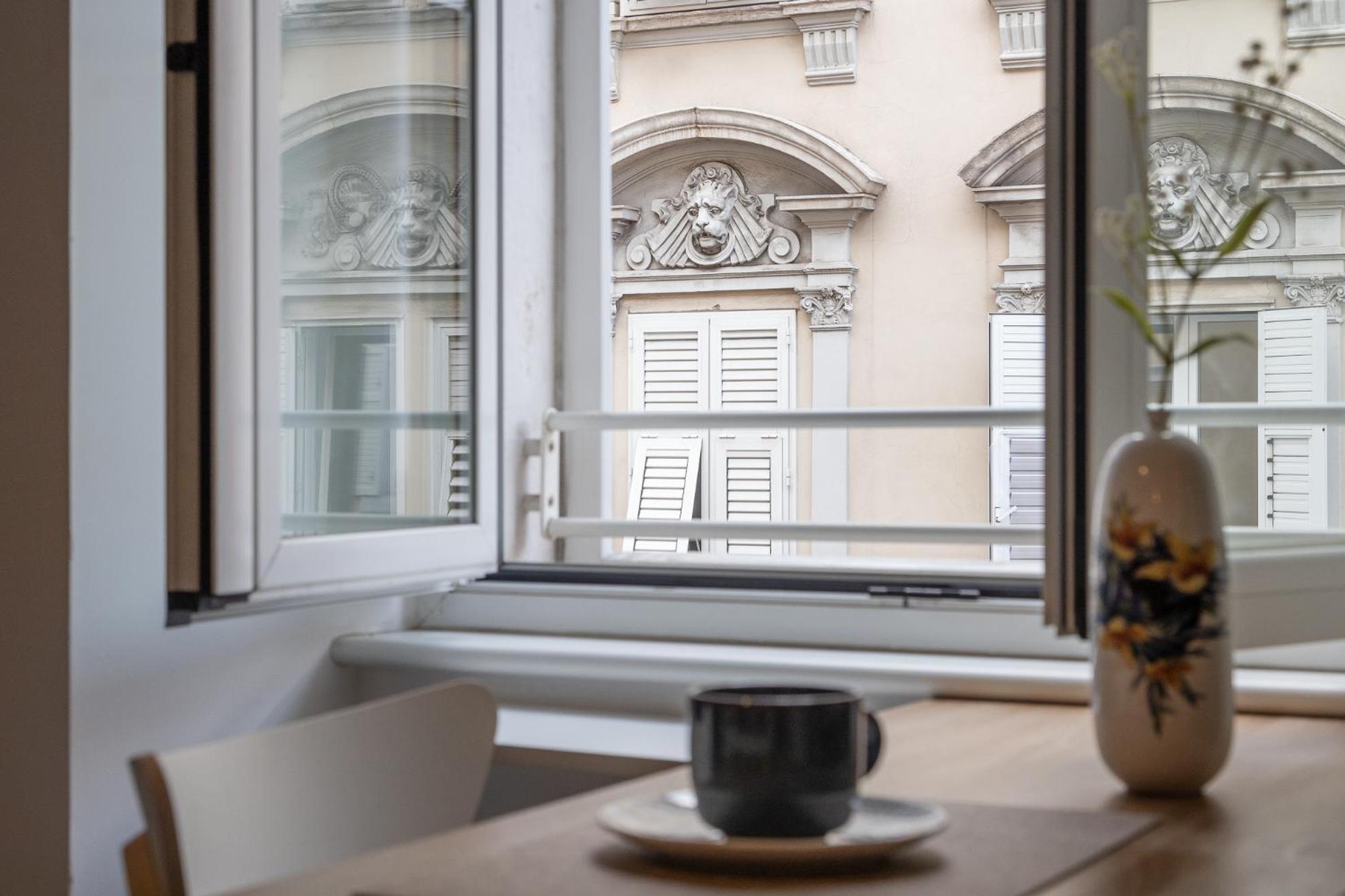 La Casa In Viale Appartement Triëst Buitenkant foto